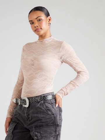 ABOUT YOU T-shirt 'Reese' i rosa: framsida