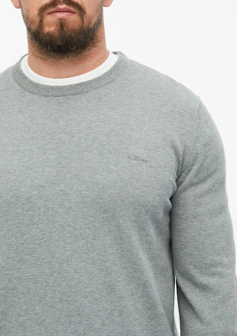 Pull-over s.Oliver en gris