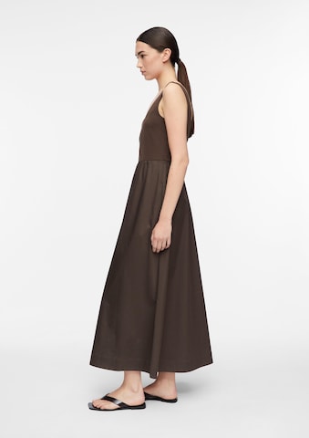 COMMA Jurk in Bruin