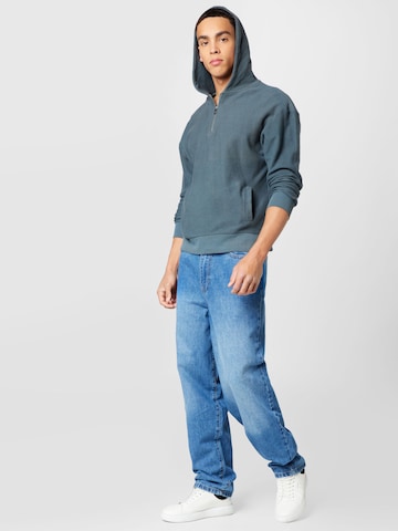Urban Classics Loosefit Jeans '90‘s' i blå