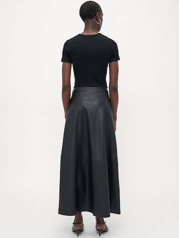 Vero Moda Tall Nederdel 'VMOLIVE' i sort
