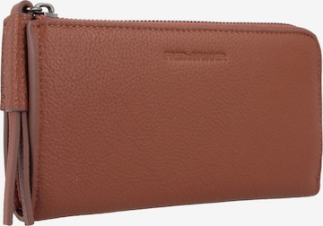 FREDsBRUDER Wallet 'Nea ' in Brown: front