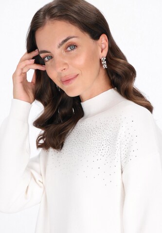 Pull-over usha BLACK LABEL en blanc