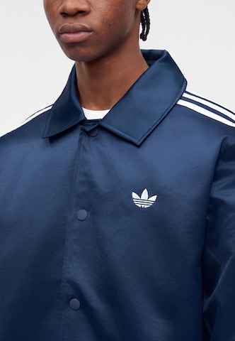 ADIDAS ORIGINALS Přechodná bunda – modrá