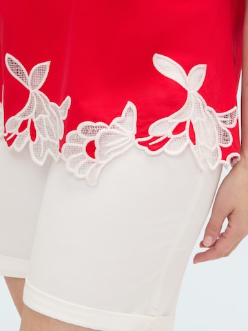 Fiorella Rubino - Camiseta en rojo