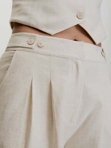 Regular Pantalon à pince AMI ALY en beige