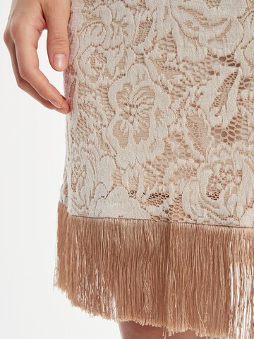 Ana Alcazar Jurk 'Zakary' in Beige