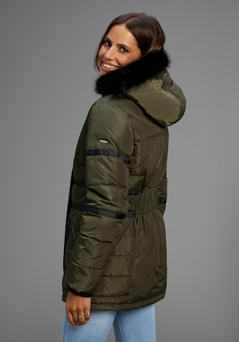 LAURA SCOTT Winter Jacket in Green