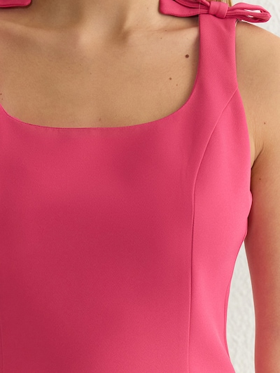 Abito Trendyol di colore fucsia, Visualizzazione prodotti