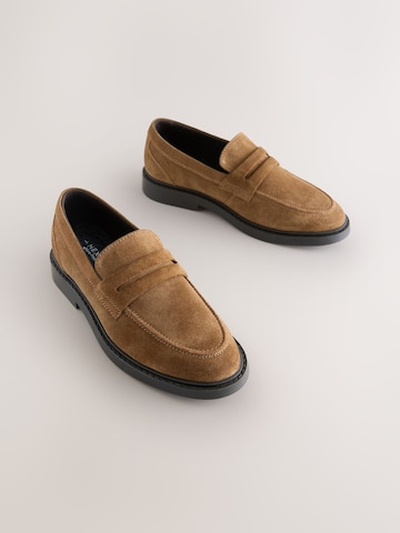 Chaussure basse Next en marron