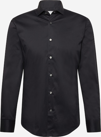 Coupe regular Chemise Tiger of Sweden en noir : devant