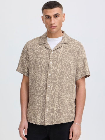 !Solid Comfort fit Button Up Shirt ' SDUtkolt ' in Beige: front