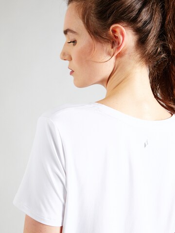 SKECHERS Functioneel shirt 'GODRI SERENE' in Wit