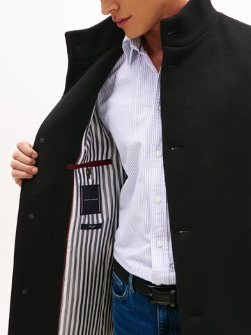 TOMMY HILFIGER Mantel in Schwarz