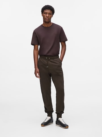 Regular Pantaloni de la Karl Lagerfeld pe maro: față