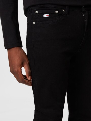 Tommy Jeans Slim fit Jeans 'SCANTON' in Black