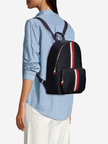 TOMMY HILFIGER Rucksack in Blau