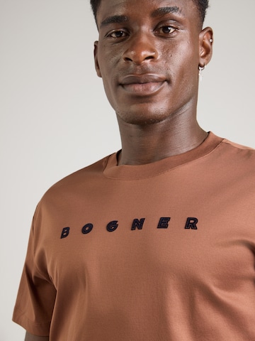 BOGNER - Camiseta 'LUKAS-3' en marrón
