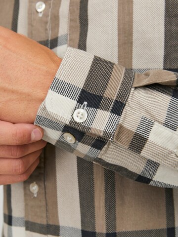 JACK & JONES - Ajuste regular Camisa 'Brook' en beige