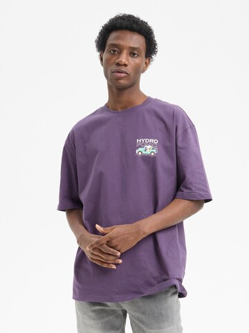 hydroponic - Camiseta 'Hydroponic x Peanuts Oversized Short-Sleeve Roadster T-Shirt' en lila: frente