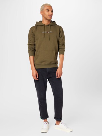 Tommy Jeans - Sudadera en verde