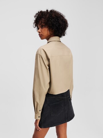 KARL LAGERFELD JEANS Blouse ' KASTIGES UTILITY-HEMD ' in Brons