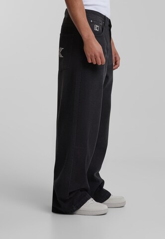 regular Jeans di Karl Kani in grigio