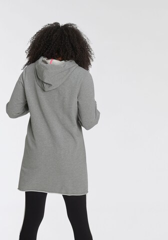 VENICE BEACH Longsweatshirt in Grau