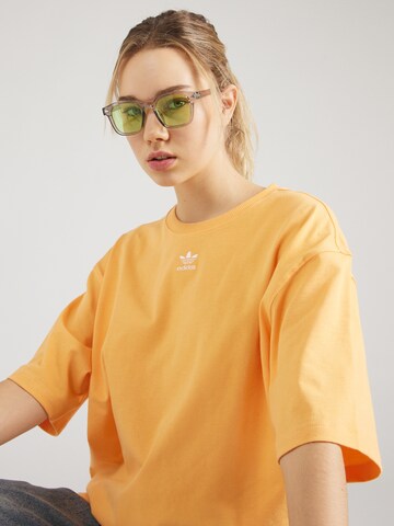 ADIDAS ORIGINALS Shirt 'Adicolor Essentials' in Geel