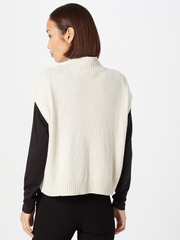 Pull-over ESPRIT en blanc