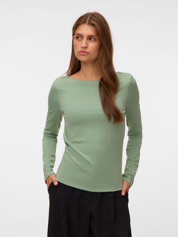 VERO MODA Top in Green: front