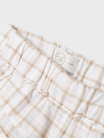 NAME IT - regular Pantalón en blanco