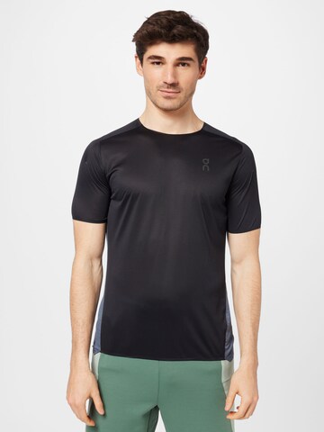 On Performance Shirt in Black: front