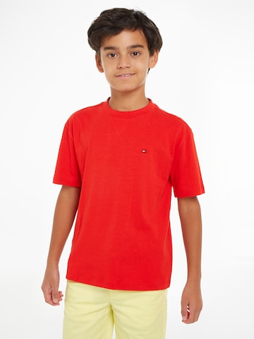 T-Shirt 'Essential' TOMMY HILFIGER en rouge : devant