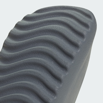 ADIDAS SPORTSWEAR Pantolette 'Adilette Lumia' in Grün