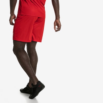 PUMA Regular Sportshorts in Rot