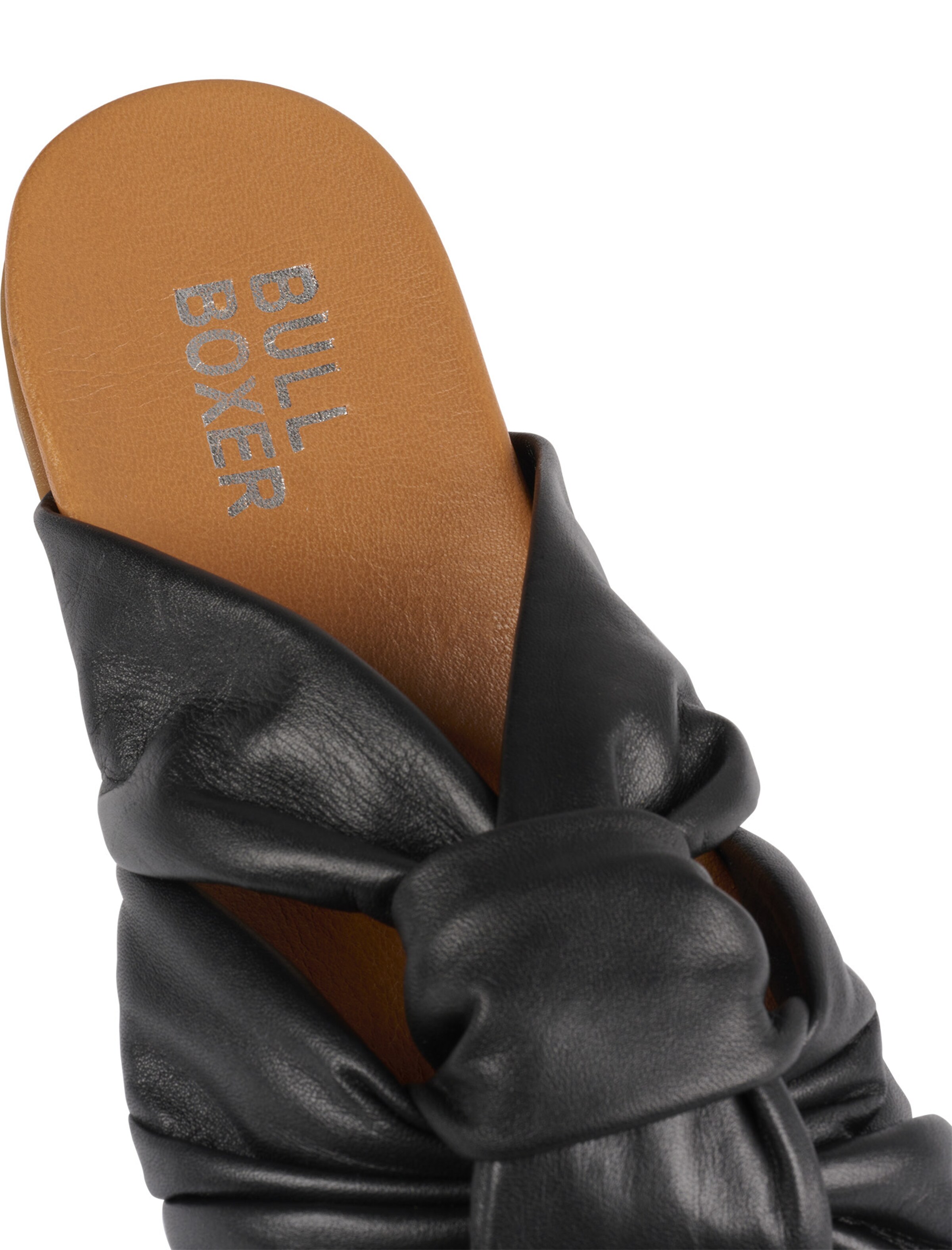 BULLBOXER - Sapato aberto em preto