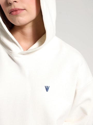 NOWIHT Sweatshirt 'Colette' in White