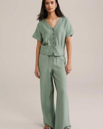WE Fashion Blouse in Green