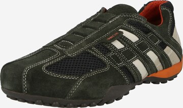 Sneaker bassa 'UOMO SNAKE' di GEOX in grigio: frontale