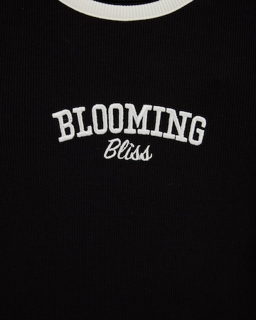 WE Fashion Ruha - fekete