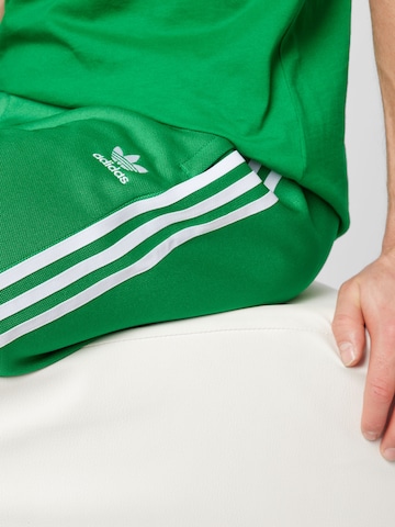 ADIDAS ORIGINALS - regular Pantalón 'Adicolor Classics+ ' en verde