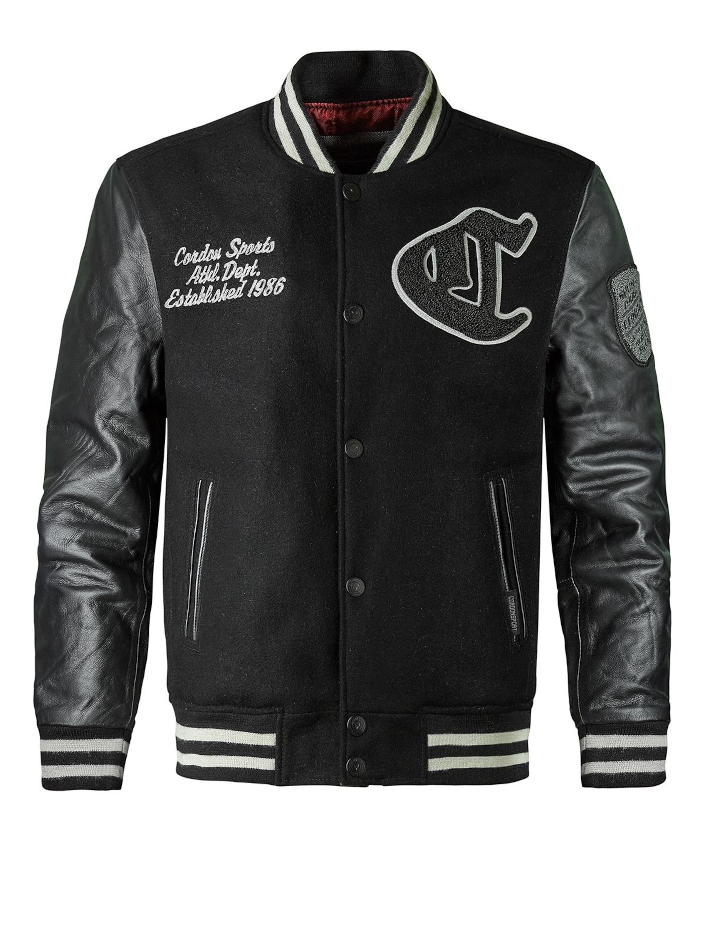 Cordon Sport Winter Jacket 'Team' in Black: front