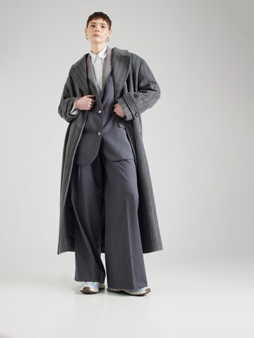 REMAIN - Blazer en gris