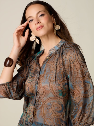Camicia da donna di oltre in blu