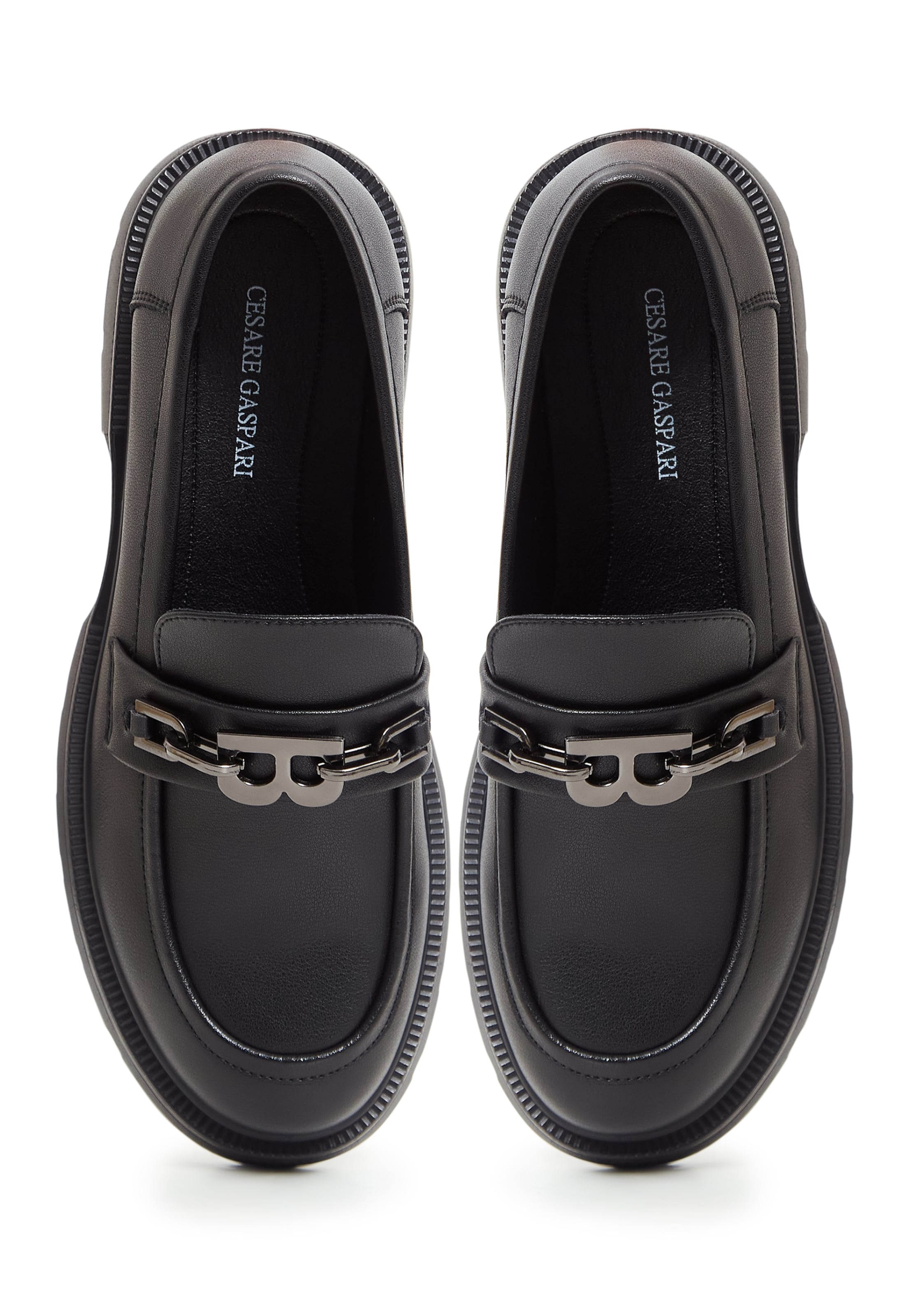 Chaussure basse CESARE GASPARI en noir