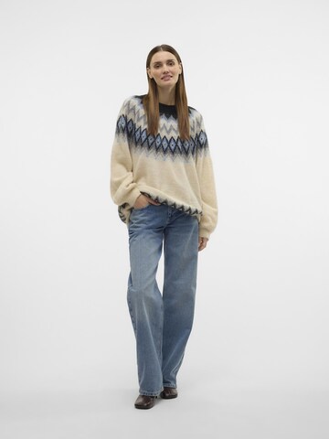Vero Moda Curve Pullover 'CVISTI' i beige