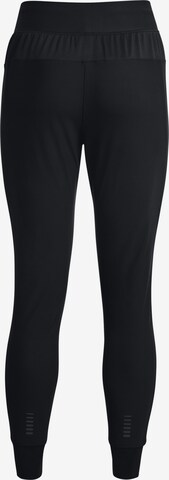 UNDER ARMOUR Tapered Sportbroek 'Qualifier' in Zwart