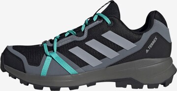 Chaussure de sport 'Skyhiker' ADIDAS TERREX en noir : devant