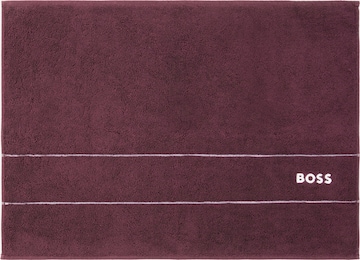 BOSS Bathmat 'PLAIN' in Red: front